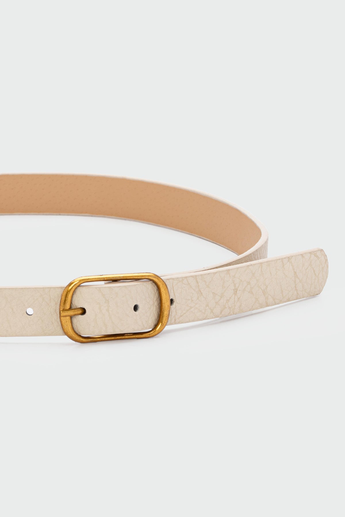 Charme Rectangle Buckle Belt in cream, view 2 – Nouva
