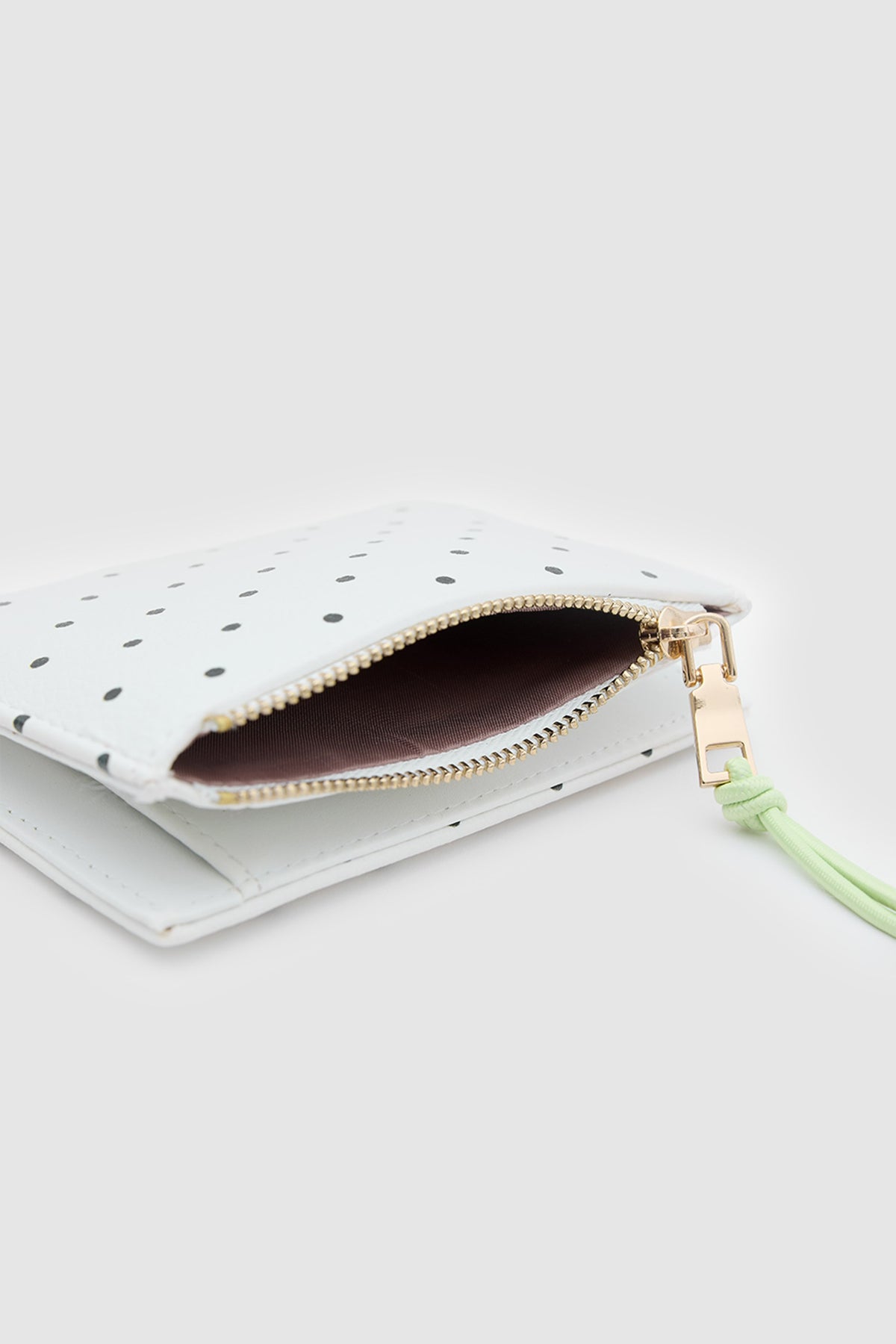 Coquette Polka Dot Wallet in white, view 4 – Nouva