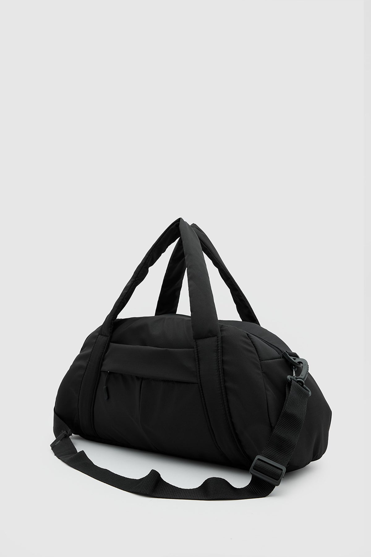 Fomalhaut Weekender Bag in black, view 3 – Nouva