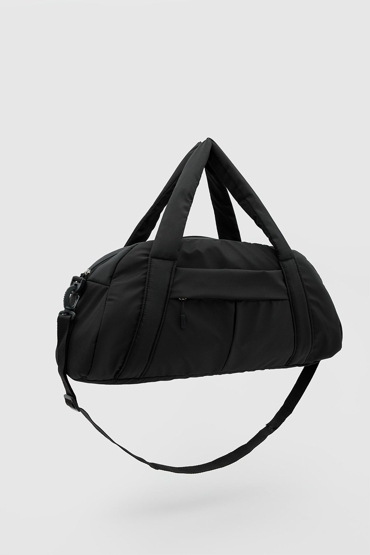 Fomalhaut Weekender Bag in black, view 4 – Nouva