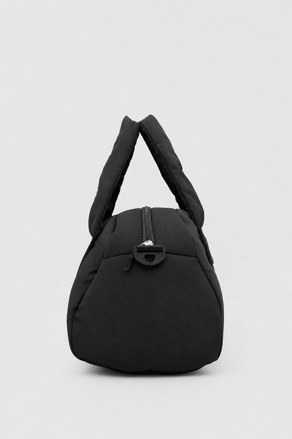 Fomalhaut Weekender Bag in black, view 7 – Nouva