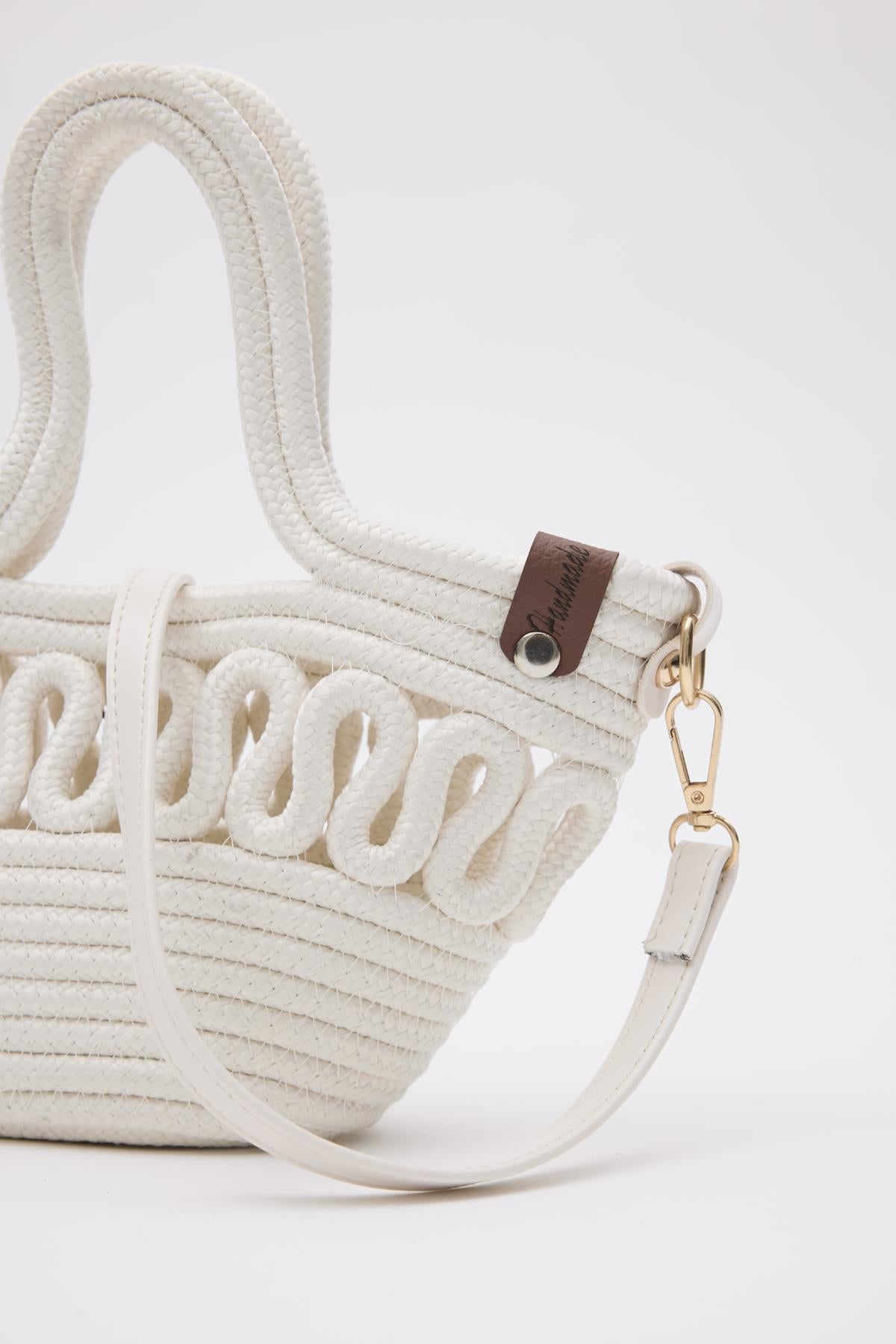 Kawkab Mini Straw Crossbody Bag in cream, view 6 – Nouva
