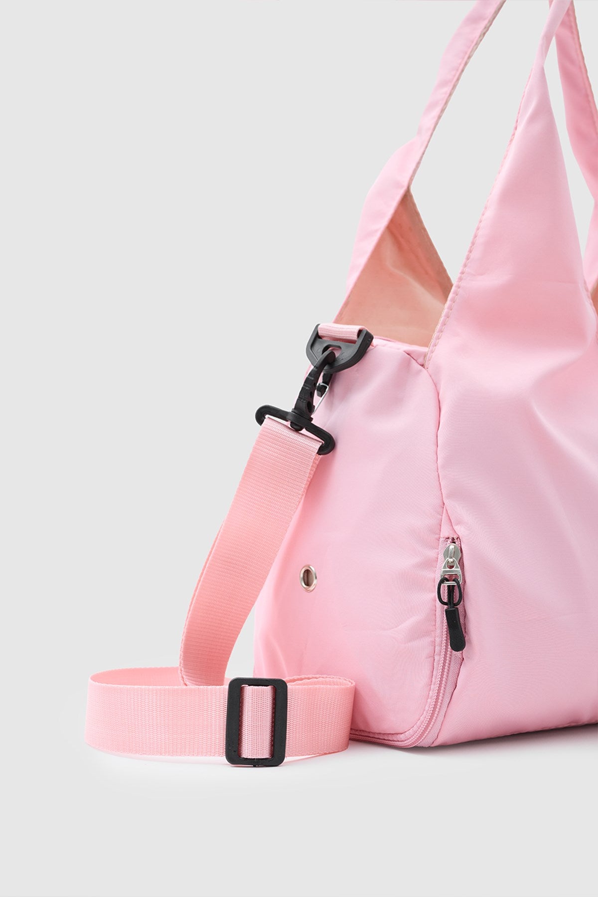 Merak Sport Shoulder Bag in pink, view 8 – Nouva