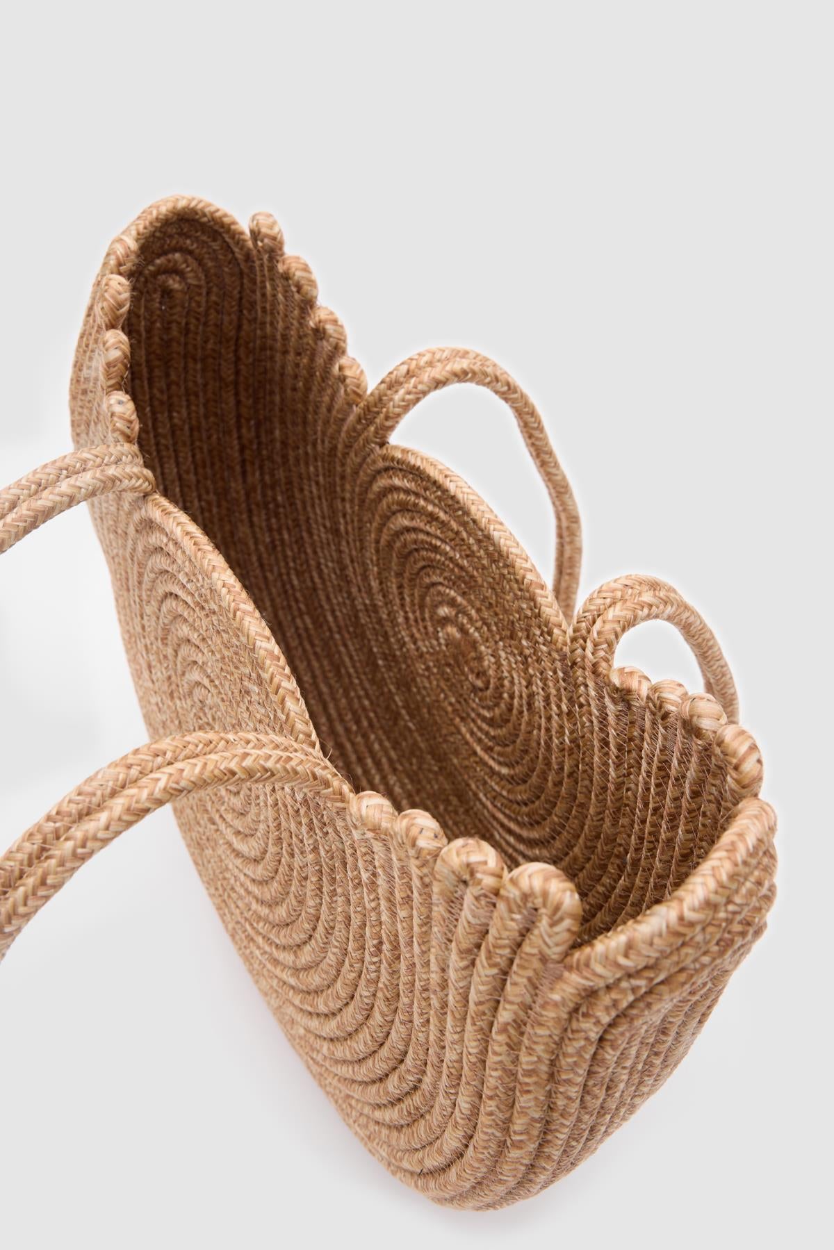 Najma Straw Shoulder Bag in taupe, view 5 – Nouva