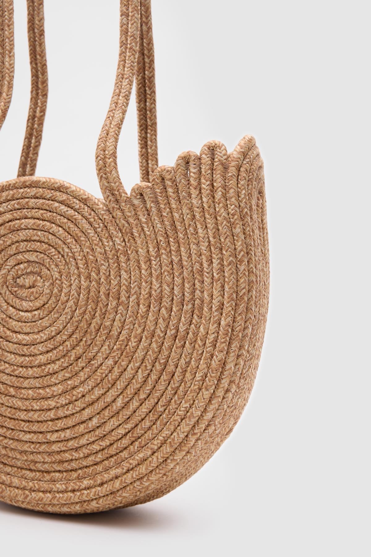 Najma Straw Shoulder Bag in taupe, view 6 – Nouva