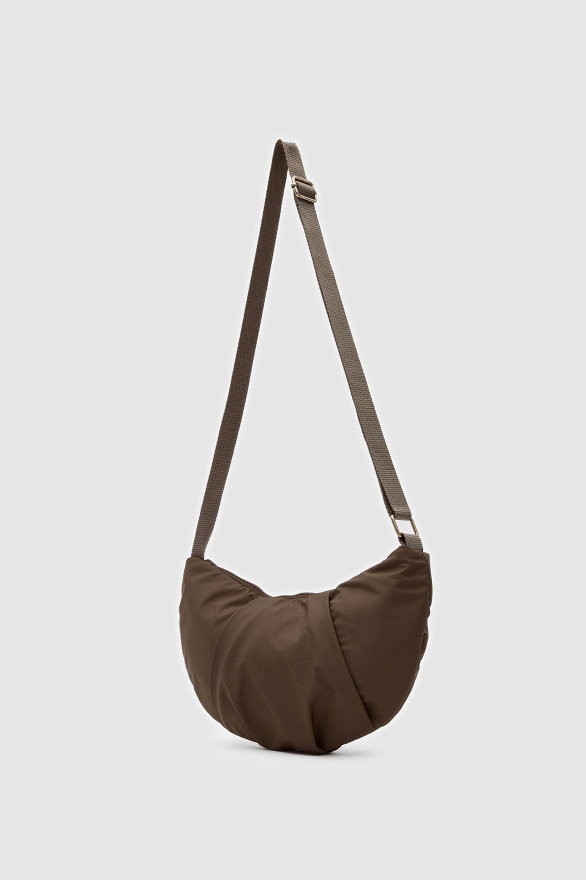 Nasr Sport Shoulder Bag in dark brown, view 2 – Nouva