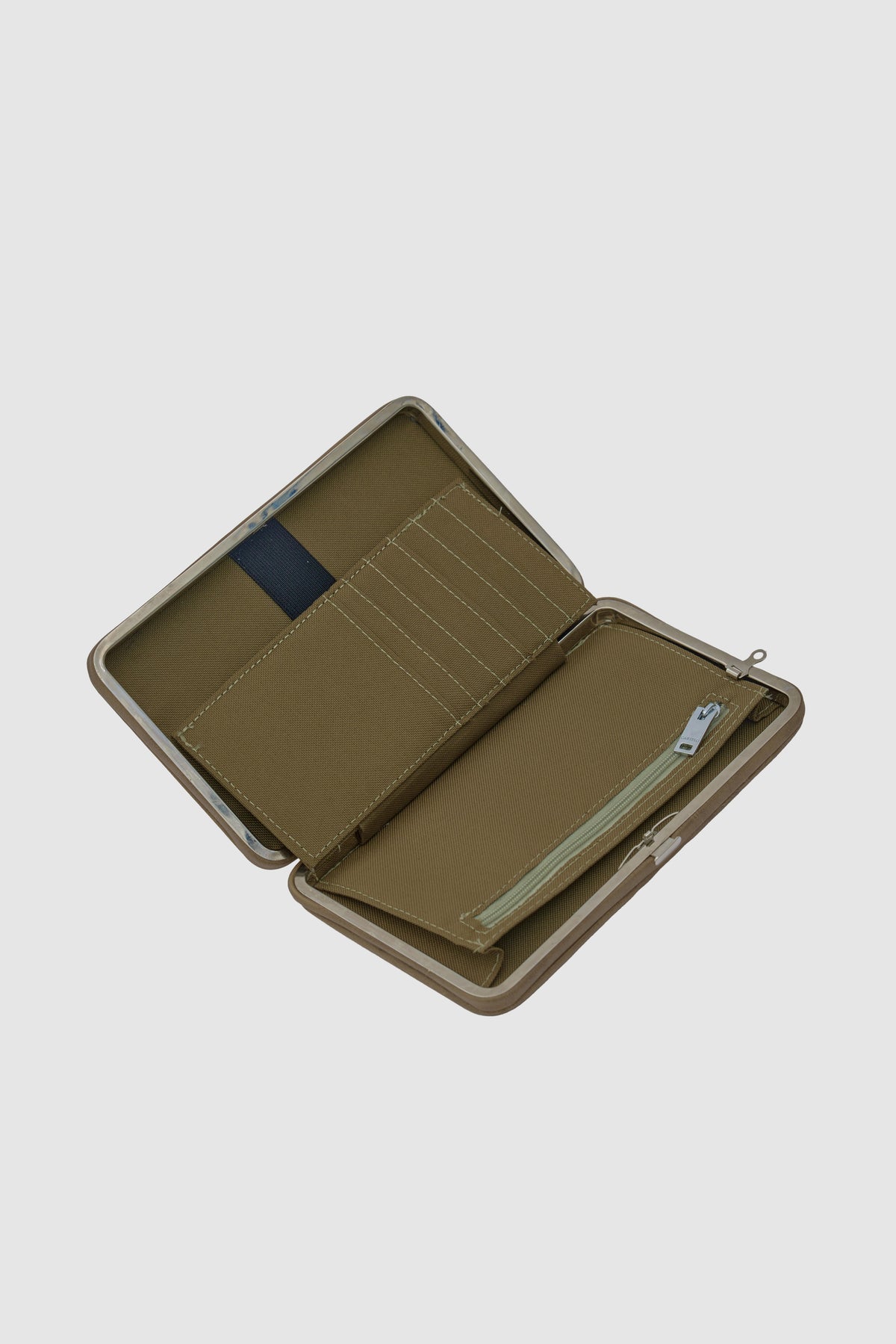 Nouveaute Portfolio Wallet in camel, view 4 – Nouva