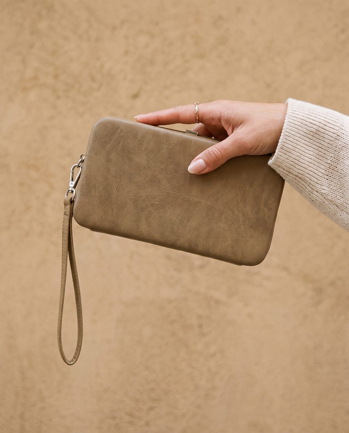 Nouveaute Portfolio Wallet in camel, view 5 – Nouva