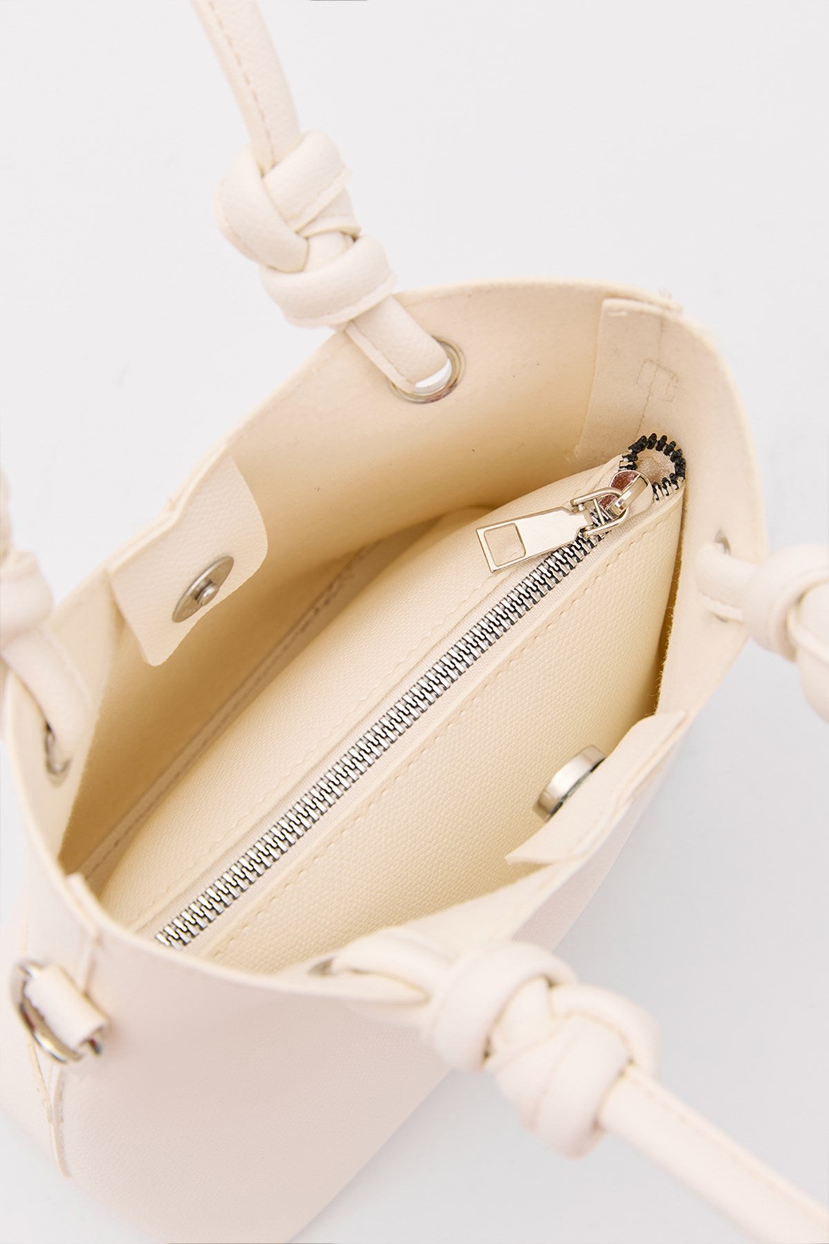 Rigel Asymmetric Shoulder Bag in cream, view 6 – Nouva