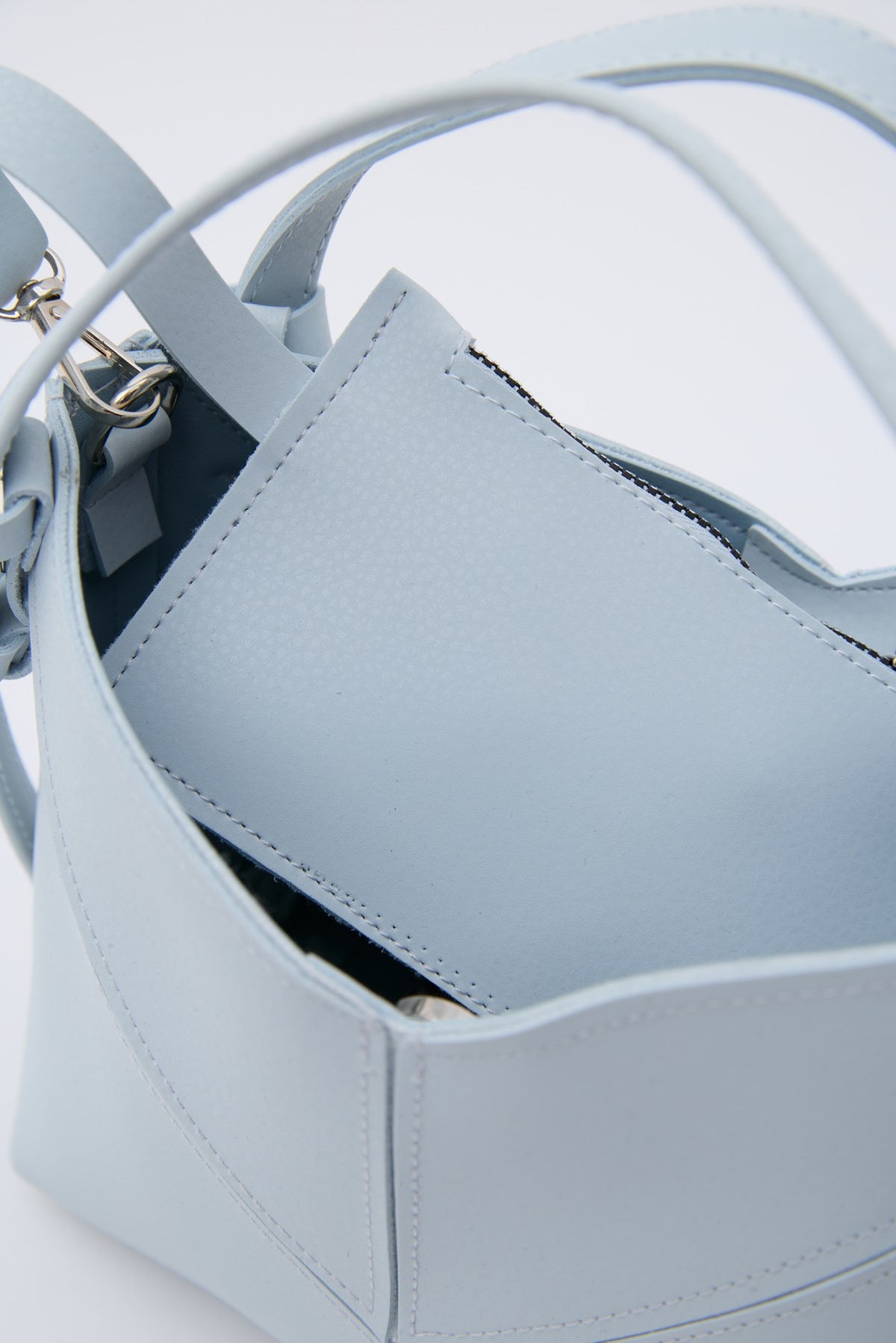 Simak Asymmetric Charm Crossbody Bag in baby blue, view 6 – Nouva