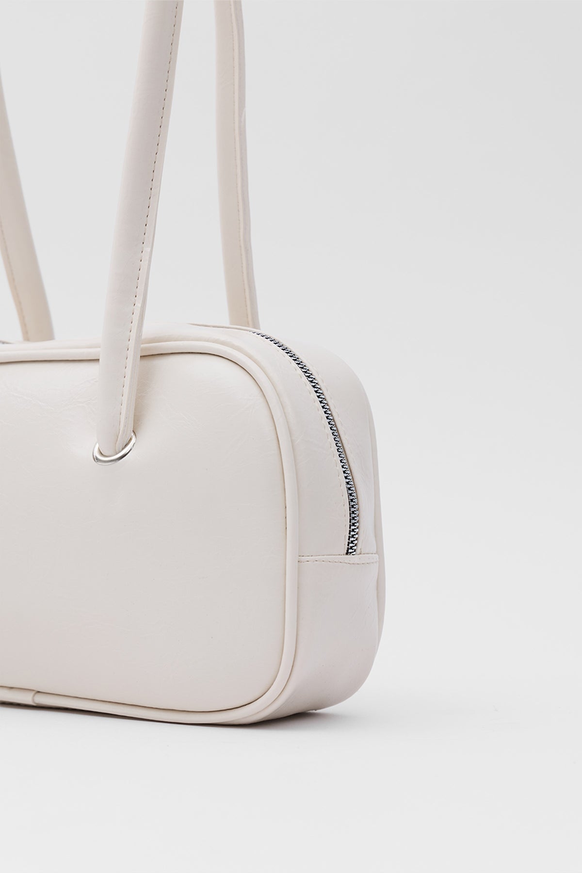 Thurayya Scarf-Detail Baguette Bag in cream, view 5 – Nouva