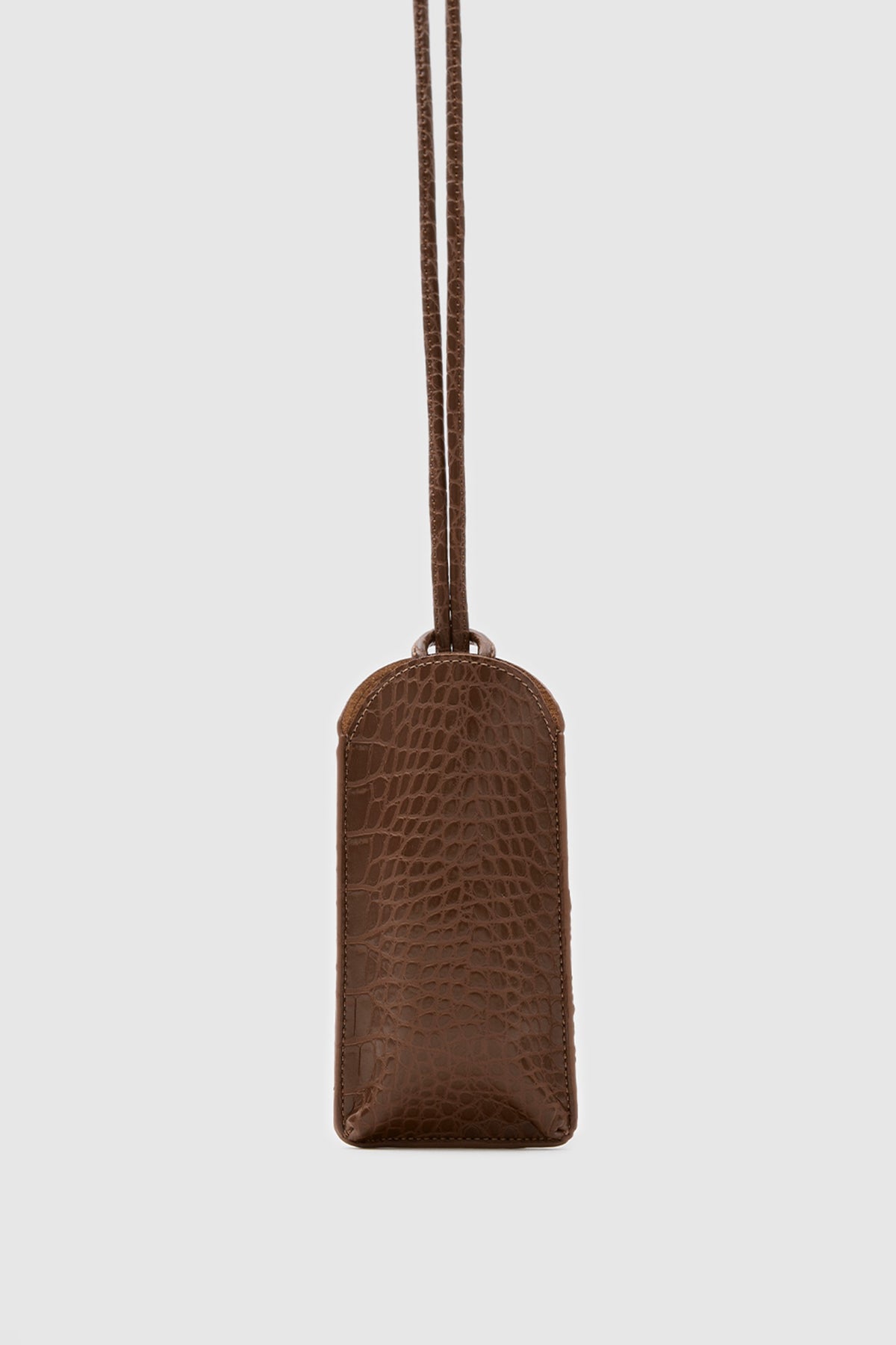 Vitrine Croc-Print Glasses Case in tan, view 4 – Nouva